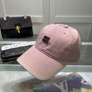 Miu Miu Women's fashionable casual hats